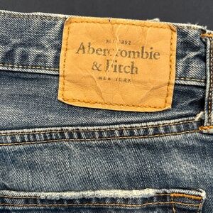 Abercrombie & Fitch Men’s Slim Straight Jeans W30 L32 Medium Wash Denim